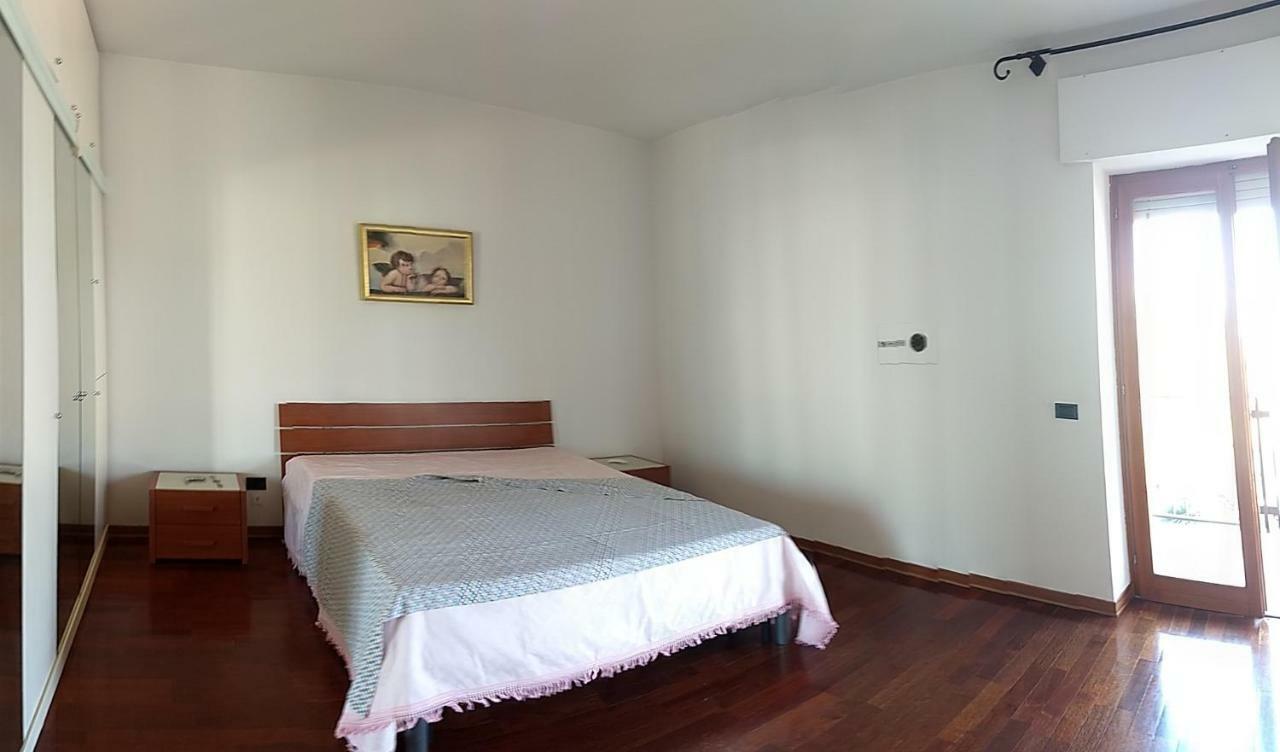 Cozy Open Space In Via Castel Del Monte Apartment Andria Luaran gambar